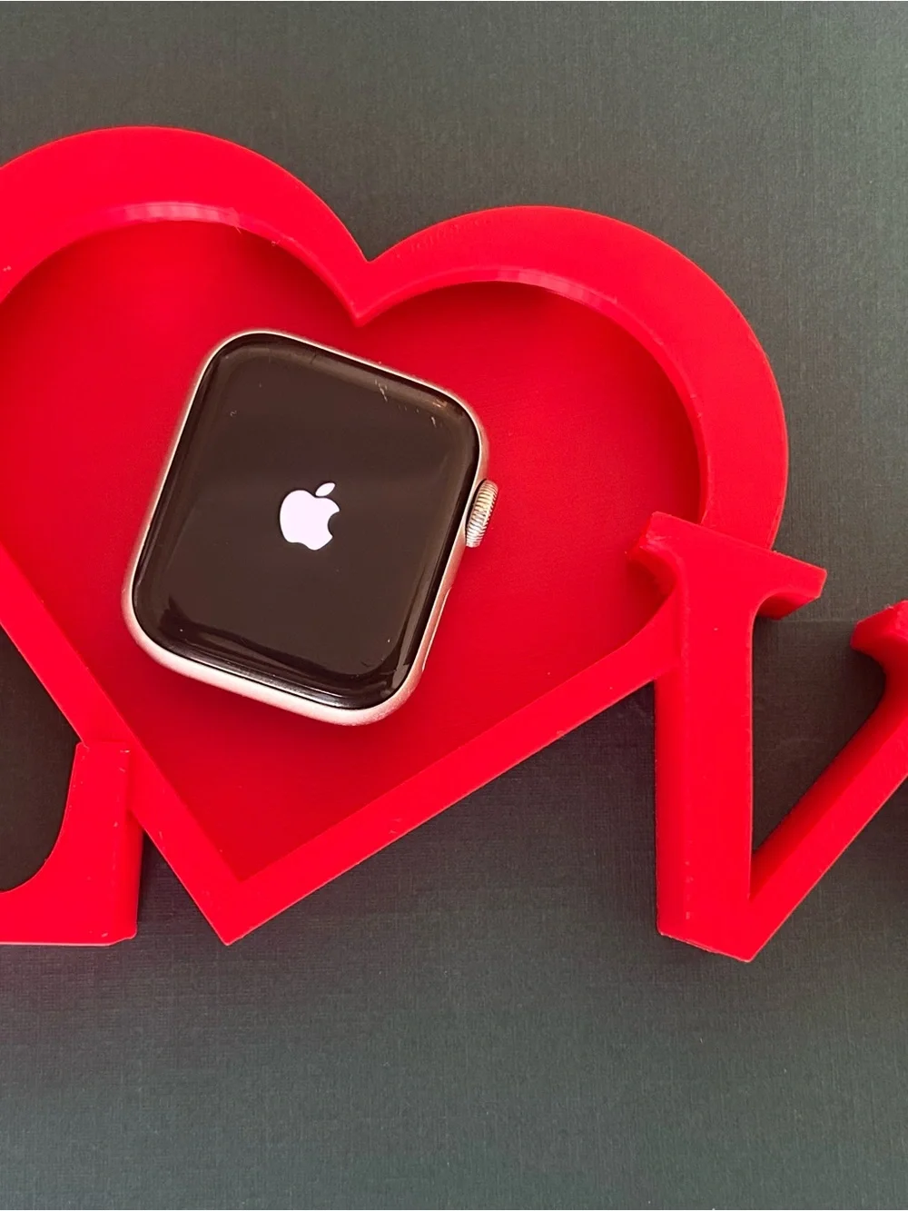 Apple Watch Silver Case with Black Display 🖤